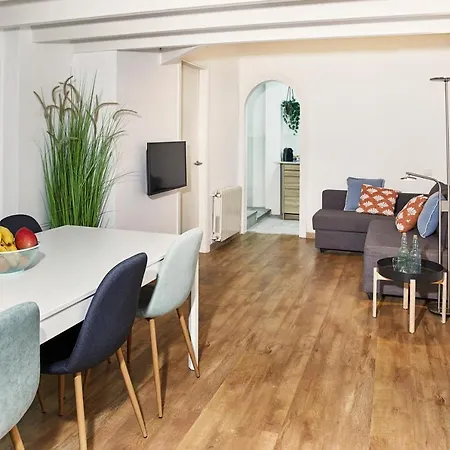 Дом отдыха Plaza Espana Charming House *